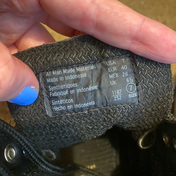 🎈SALE🎈Black boots - Picture 3 of 5